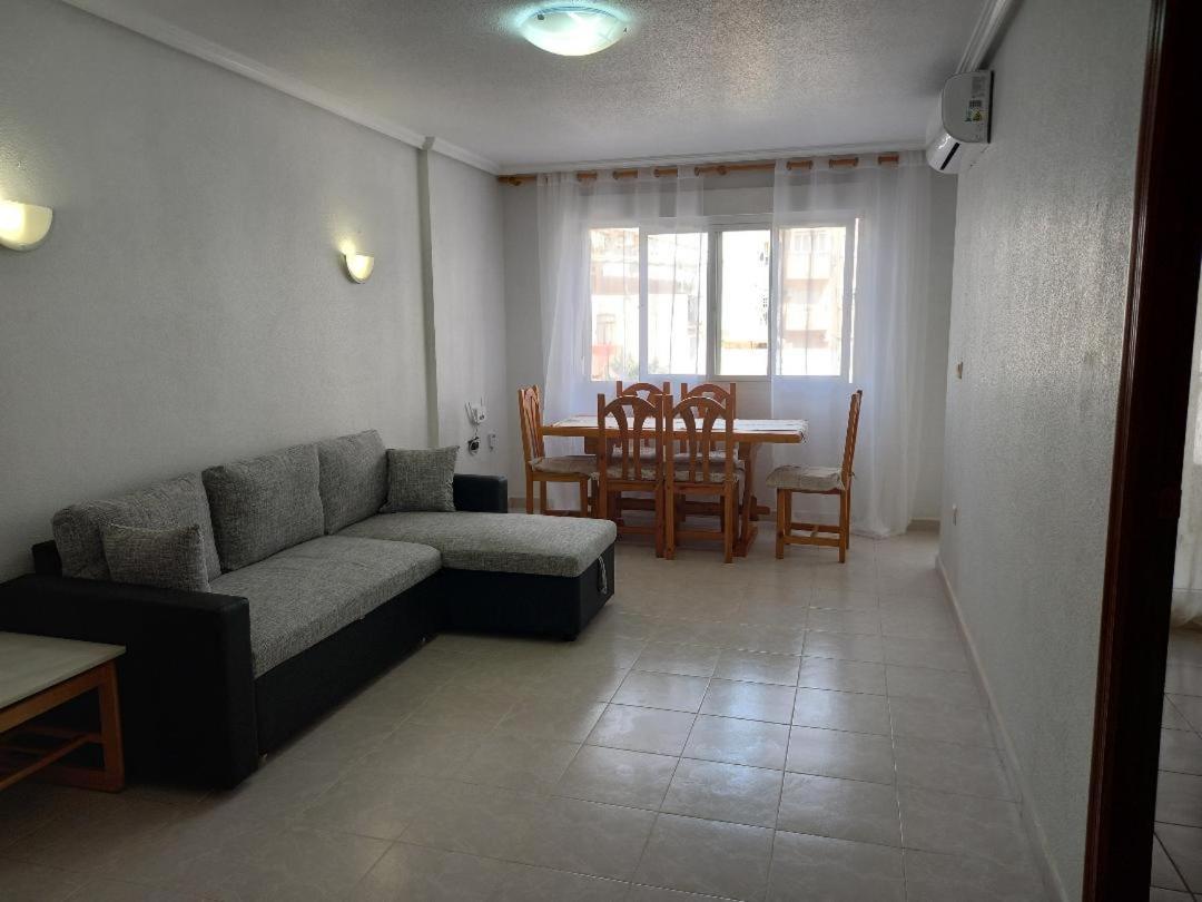 Policarpo-Centro Lägenhet Torrevieja Exteriör bild